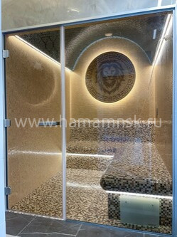 Дверь стеклянная для хаммама и бани цвет Бронза в алюминиевом профиле ручка алюминий — фото